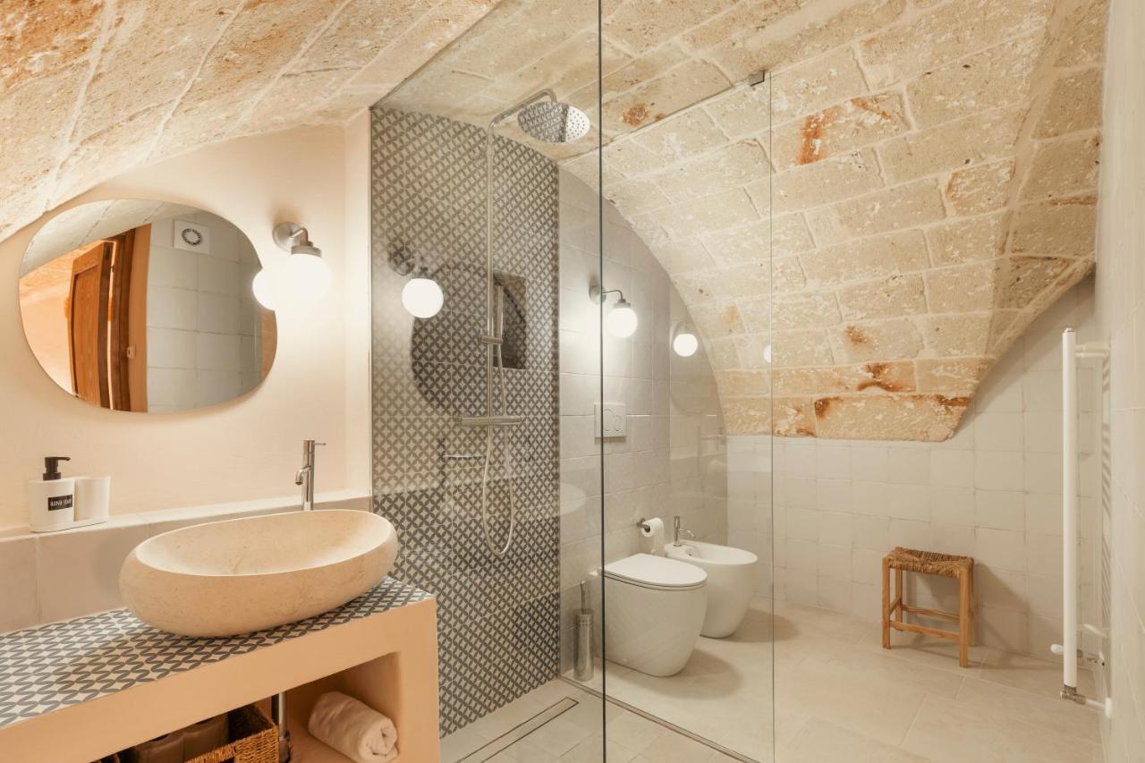 Exclusive - Suite Spa Con Idromassaggio Jacuzzi Фазано Екстериор снимка